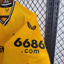 Camisa Wolverhampton Wanderers 23/24 - Home Edition