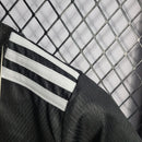 Kit Infantil Real Madrid 22/23 - Black Edition