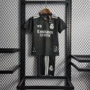 Kit Infantil Real Madrid 22/23 - Black Edition