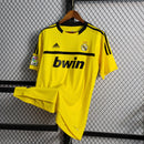 Camisa Retrô Real Madrid 11/12 - Yellow Goalkeeper Edition