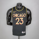 Regata Chicago Bulls - Statement Black Edition