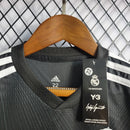 Kit Infantil Real Madrid 22/23 - Black Edition