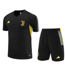 Kit Treino Juventus - Black Yellow Edition